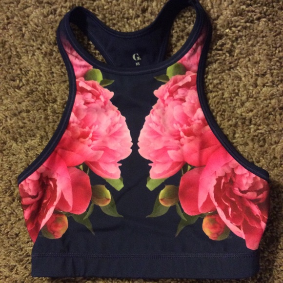 G. Tops - G. Goop athletic gwenyth Paltrow sports bra